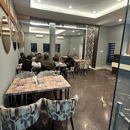 Hotel The Grand Agastya Kaohni Екстер'єр фото