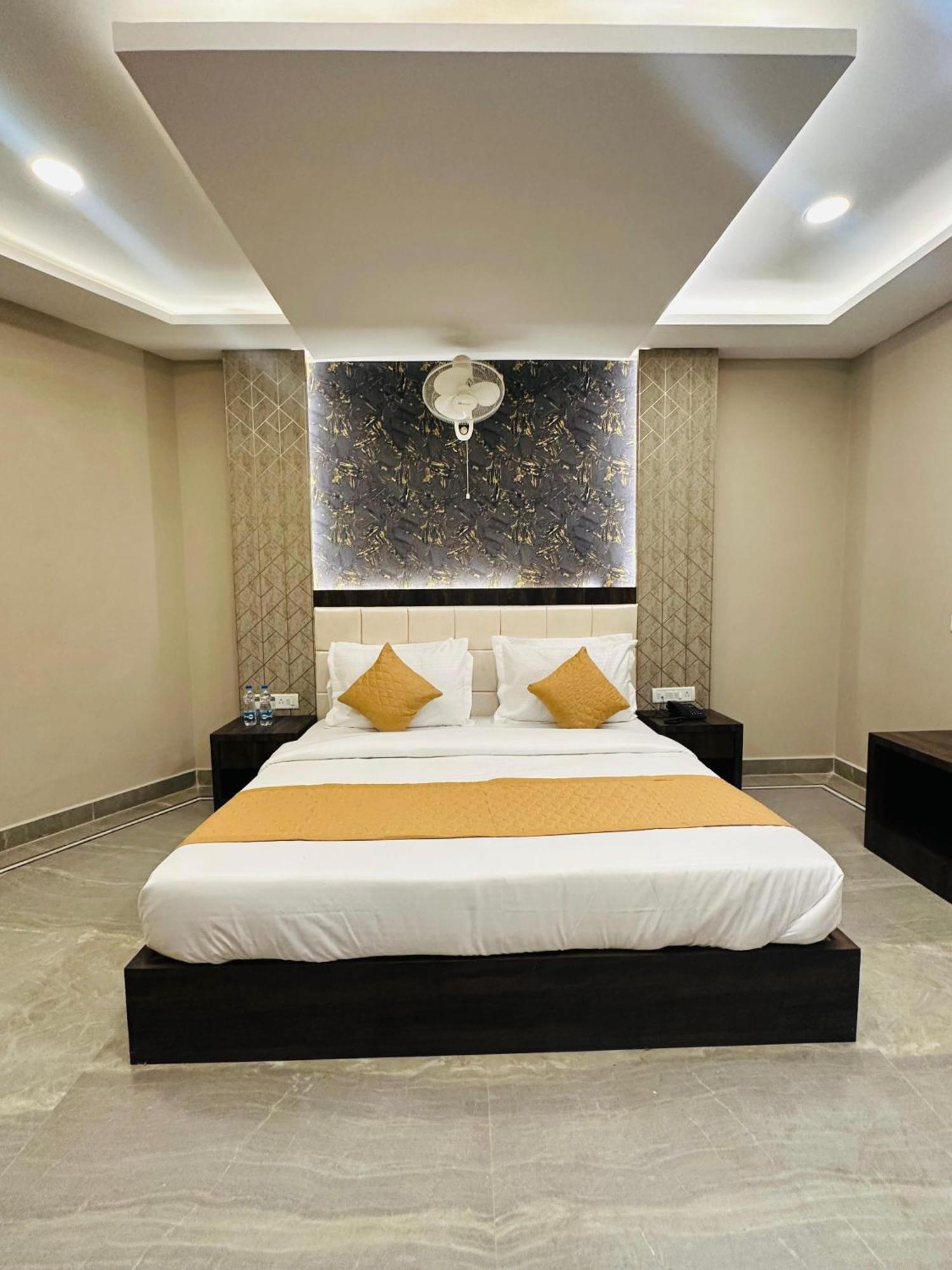 Hotel The Grand Agastya Kaohni Екстер'єр фото