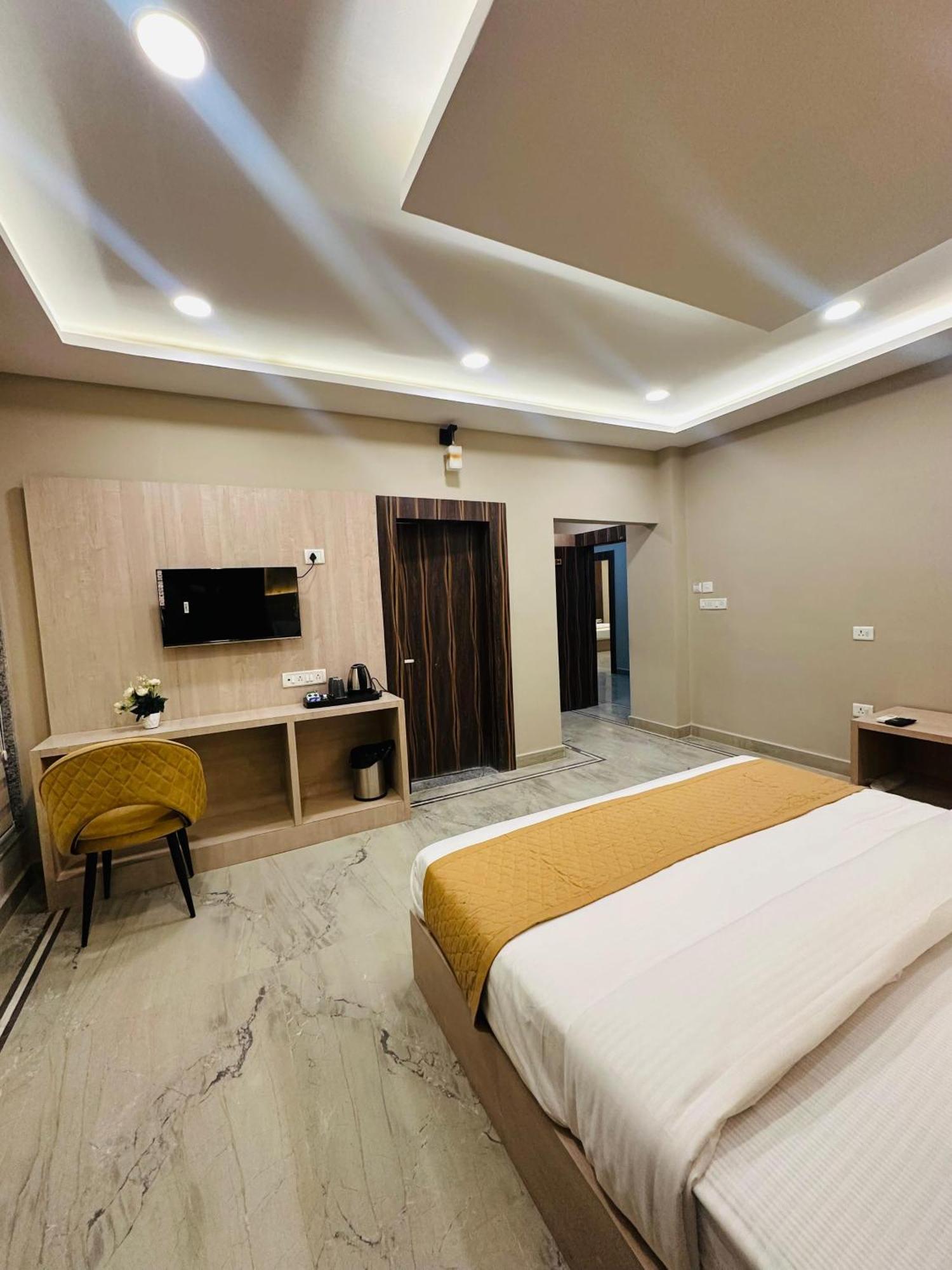 Hotel The Grand Agastya Kaohni Екстер'єр фото