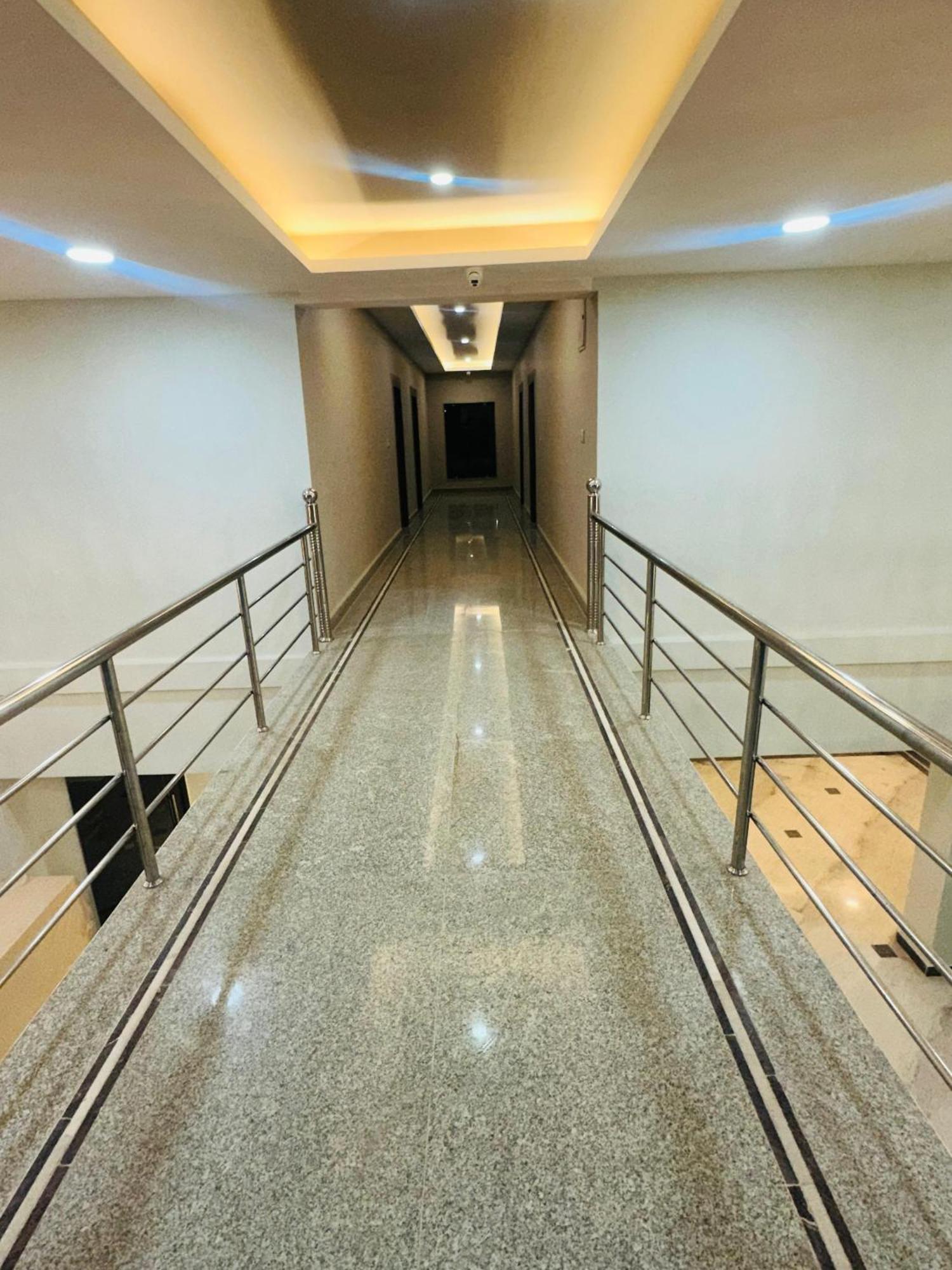 Hotel The Grand Agastya Kaohni Екстер'єр фото
