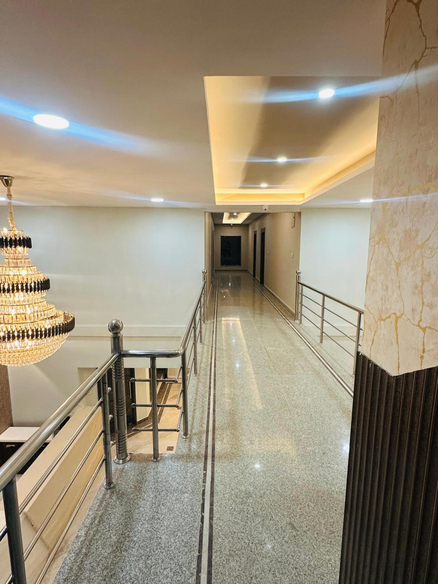 Hotel The Grand Agastya Kaohni Екстер'єр фото